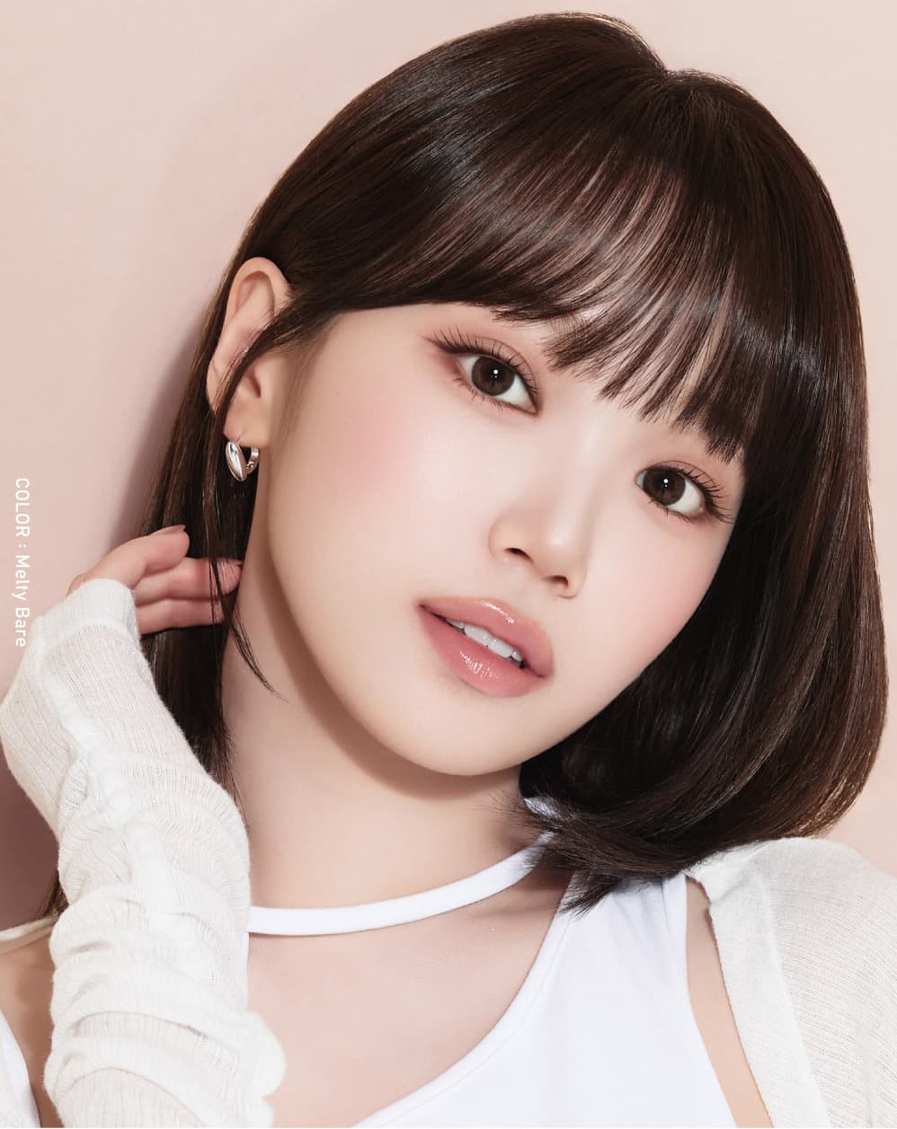 LE SSERAFIM-キムチェウォンイメージモデル就任！レヴィアワンデーカラー-メルティベアキムチェウォン装用画像