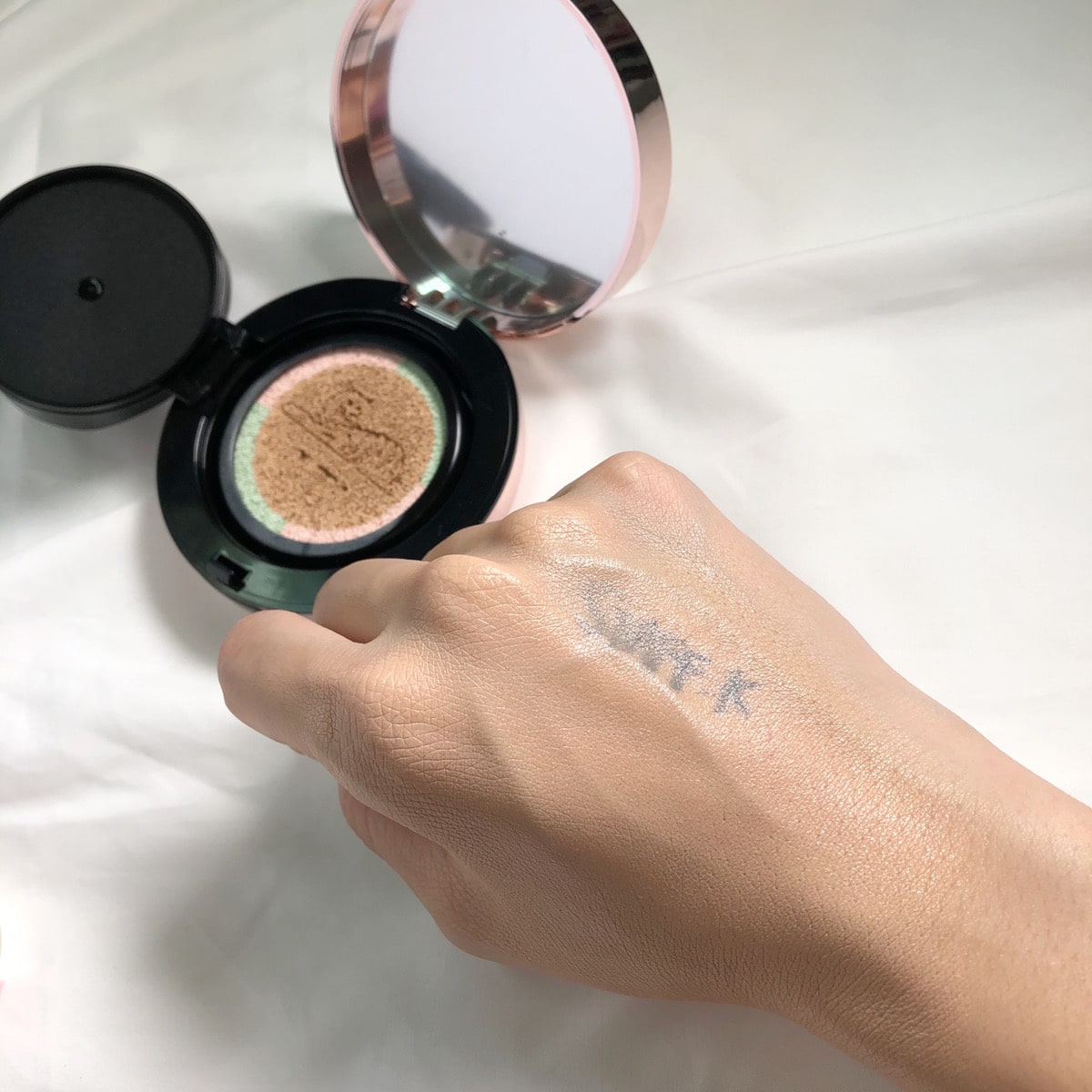 CICA REDNESS MOISTURE COVER CUSHION